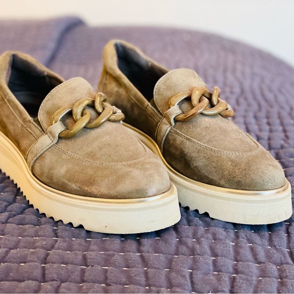 Softwaves shoes